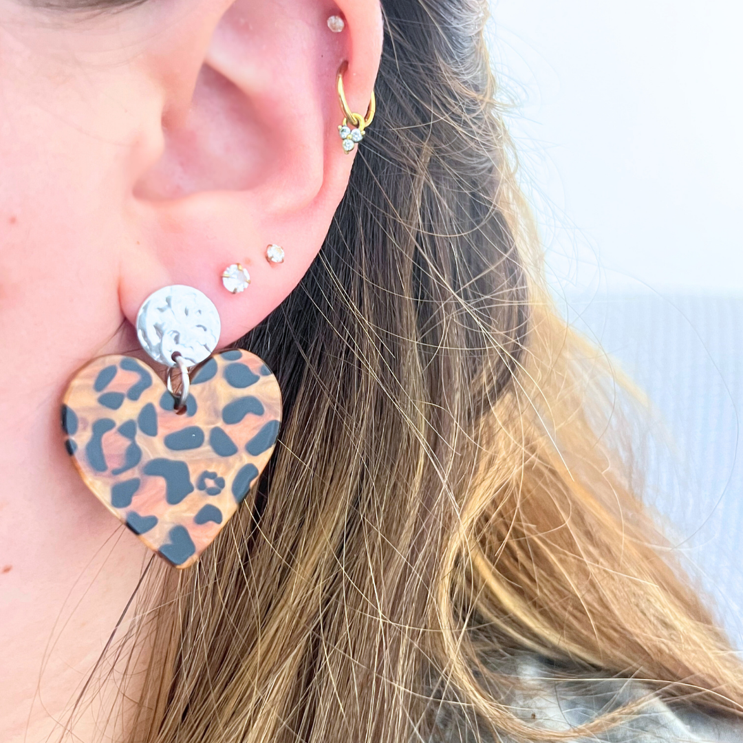 Boucles d'oreilles coeur léopard marron