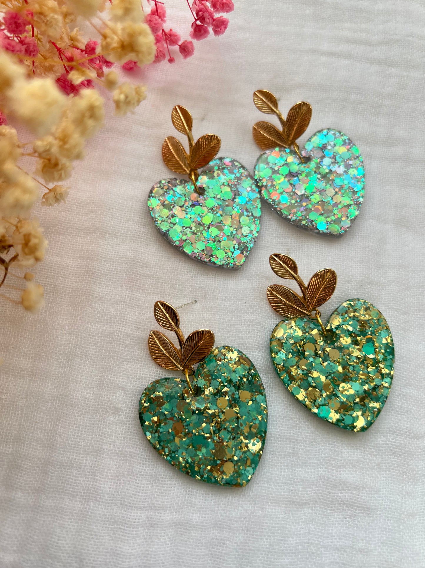 Boucles d'oreilles coeur à paillettes holographique